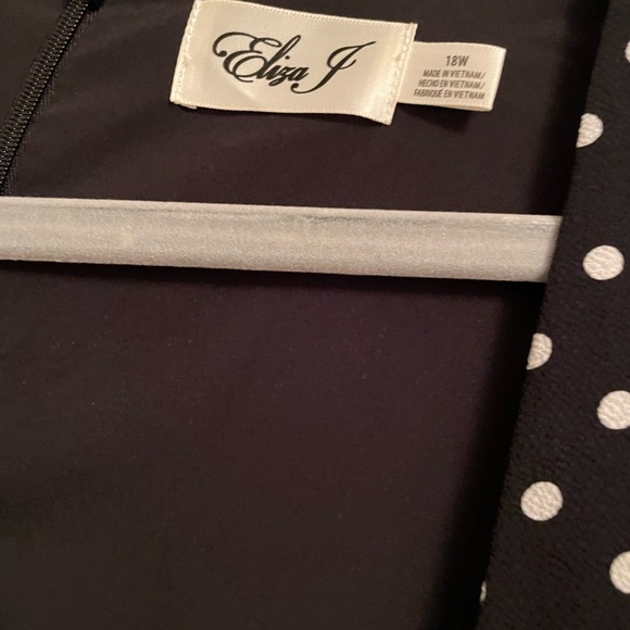 Dotted black and white jumpsuit - Picture 4 of 5